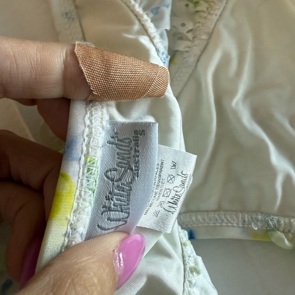 Floral Ruffle Bikini Set - Picture 5 of 5